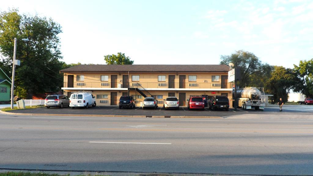 Star Motel Macomb Exterior foto